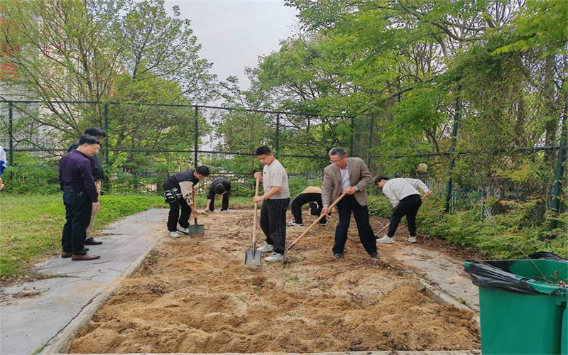 校園綠化齊參與，共建美麗理工校園