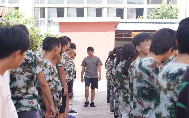 在吉安理工夏令營，把每個(gè)日夜都過成青春限定